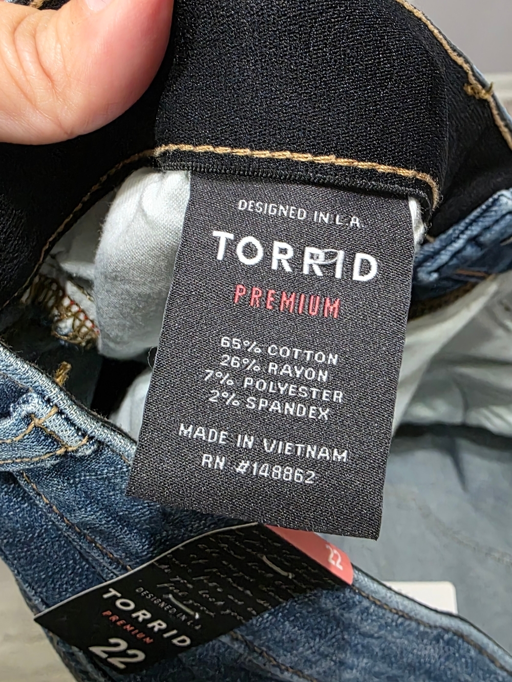 Torrid Crop Sky High Skinny Premium Stretch High-Rise Jean NWT - Picture 6 of 6